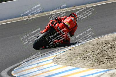 media/Jul-19-2025-TrackDaz (Sat) [[ff1509a44a]]/A Group/2pm (Turn 6)/